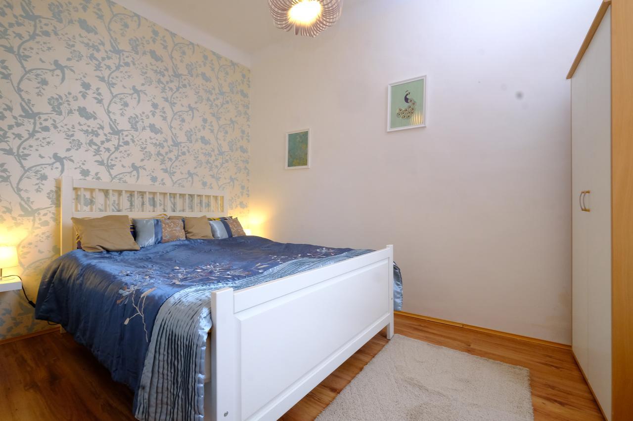 Heart Of Pecs Apartman Free Parking Exterior photo